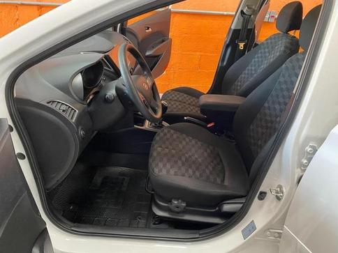 HYUNDAI HB20 1.6 COMFORT PLUS 16V FLEX 4P MANUAL