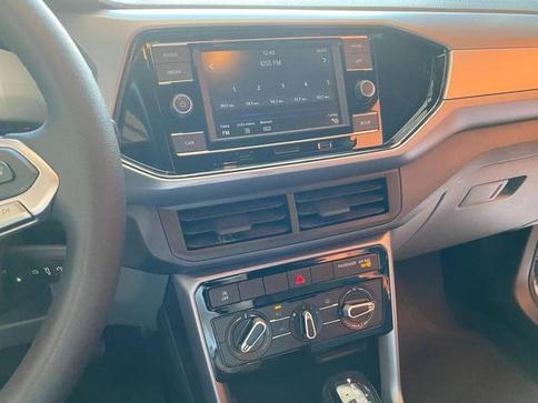 VOLKSWAGEN T CROSS 200 TSI AUT