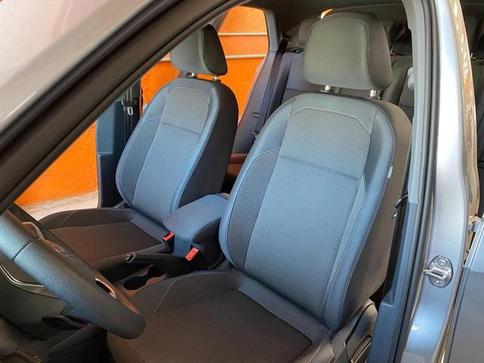 VOLKSWAGEN T CROSS 200 TSI AUT