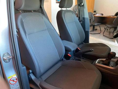 VOLKSWAGEN T CROSS 200 TSI AUT