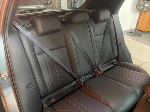 VOLKSWAGEN T CROSS HIGHLINE 250 TSI AUT