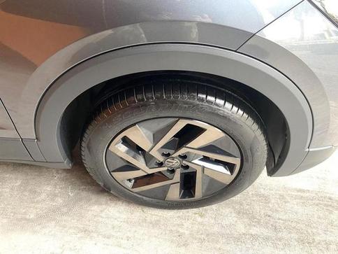 VOLKSWAGEN T CROSS HIGHLINE 250 TSI AUT