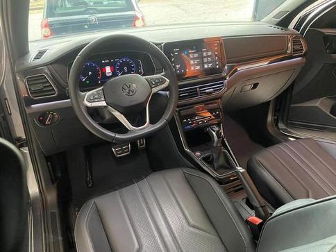 VOLKSWAGEN T CROSS HIGHLINE 250 TSI AUT