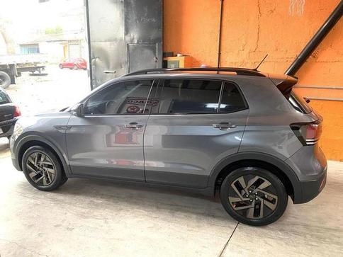 VOLKSWAGEN T CROSS HIGHLINE 250 TSI AUT