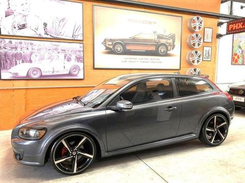 VOLVO C-30 T-5 2.5 TB(AUT.) 2P