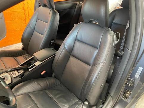 VOLVO C-30 T-5 2.5 TB(AUT.) 2P