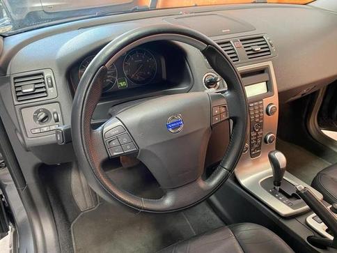 VOLVO C-30 T-5 2.5 TB(AUT.) 2P