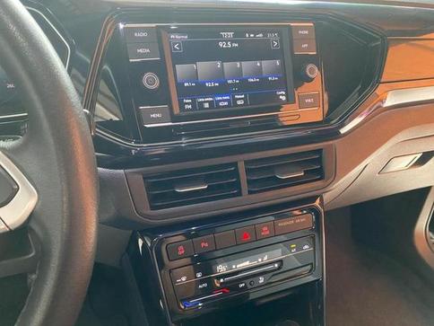 VOLKSWAGEN T-CROSS COMFORTLINE 1.0 TSI FLEX 5P AUT.