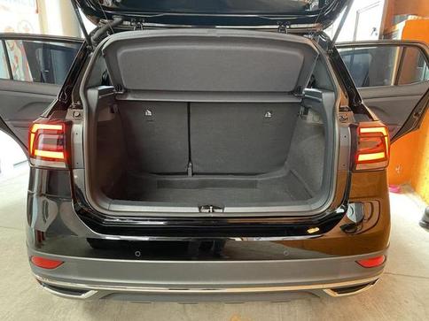 VOLKSWAGEN T-CROSS COMFORTLINE 1.0 TSI FLEX 5P AUT.