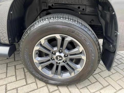 MITSUBISHI L200 TRITON SPORT HPE - S 2.4 D 4X4 AUT