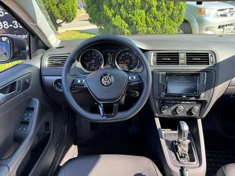 VOLKSWAGEN JETTA CL AF