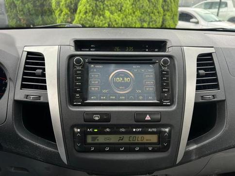 TOYOTA HILUX CD SRV D4-D 4X4 3.0 TDI DIESEL AUT