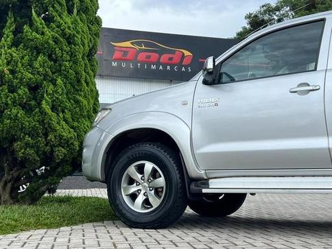 TOYOTA HILUX CD SRV D4-D 4X4 3.0 TDI DIESEL AUT
