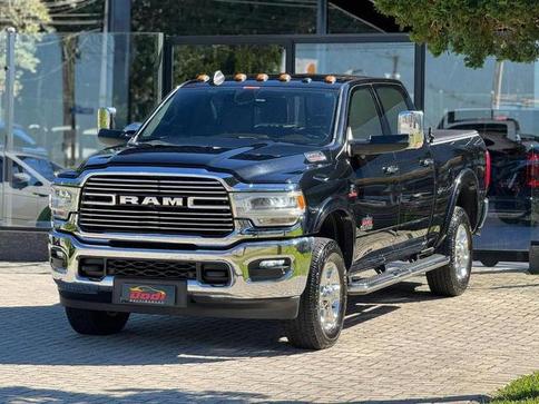 RAM 3500 LARAMIE 6.7D
