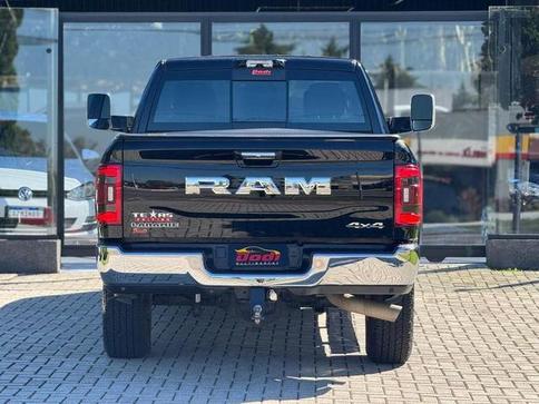 RAM 3500 LARAMIE 6.7D