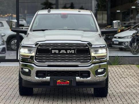 RAM 2500 LARAMIE