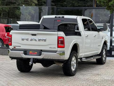 RAM 2500 LARAMIE