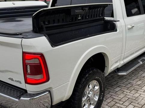 RAM 2500 LARAMIE