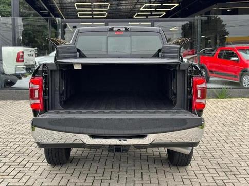 RAM 3500 LONGHORN 6.7D