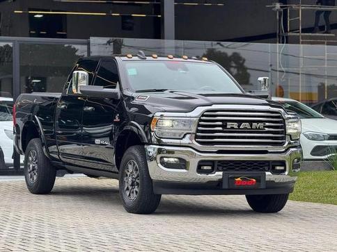 RAM 3500 LONGHORN 6.7D