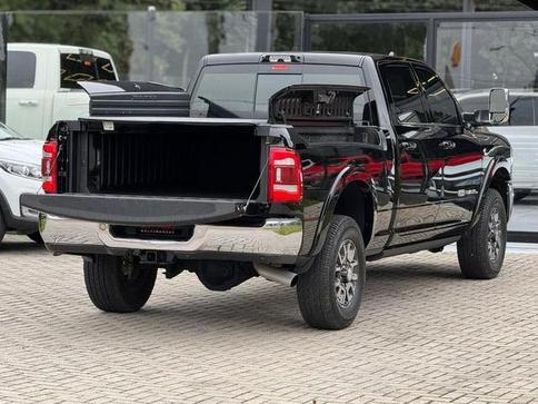 RAM 3500 LONGHORN 6.7D