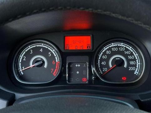 RENAULT SANDERO PR1616VA