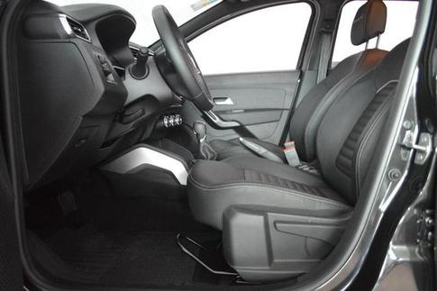 RENAULT DUSTER ICONIC 1.6 CVT FLEX