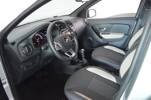 RENAULT STEPWAY ICONIC FLEX 1.6 16V AUT