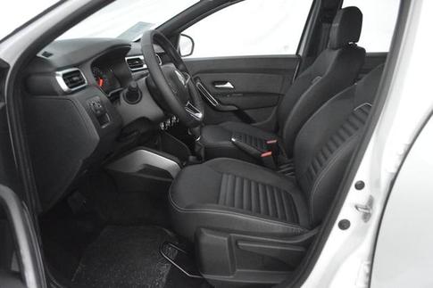 RENAULT DUSTER ICONIC 1.6 CVT FLEX