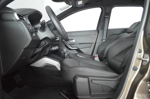 RENAULT DUSTER ICONIC 1.6 CVT FLEX