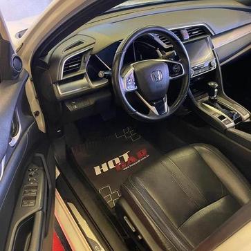 HONDA CIVIC TOURING CVT