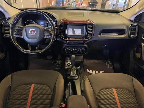 FIAT TORO FREEDOM AT9 D