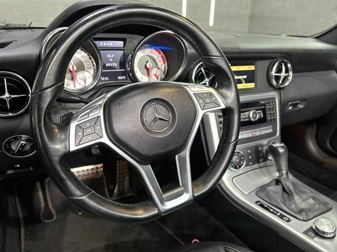 MERCEDES-BENZ SLK 200 CGI