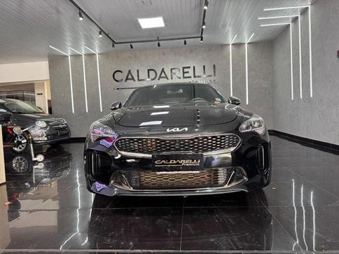 KIA STINGER GT 3.3 AT