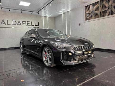 KIA STINGER GT 3.3 AT
