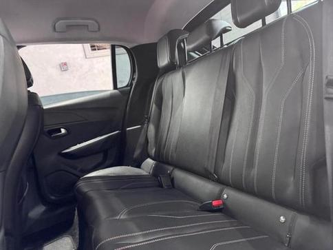 PEUGEOT 208 ALLURE 1AT