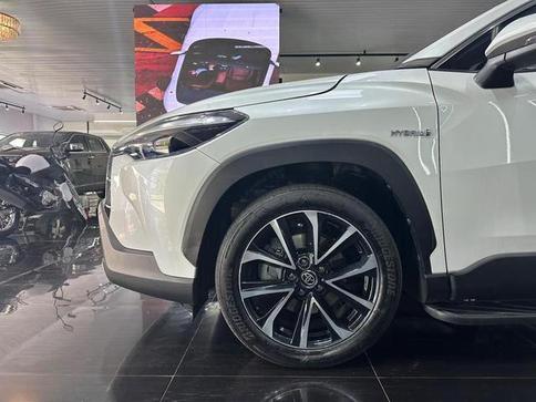 TOYOTA CCROSS XRX HYBRID