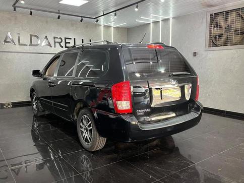 KIA CARNIVAL EX 3.5LV6
