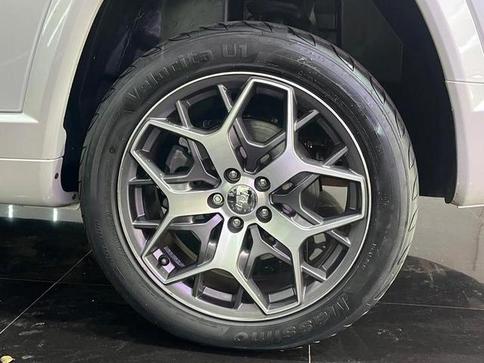 JEEP COMMANDER OVR TD380