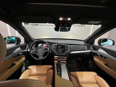 VOLVO XC90 T6 MOMENTUM