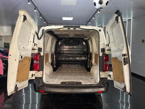 PEUGEOT EXPERT BUSIN