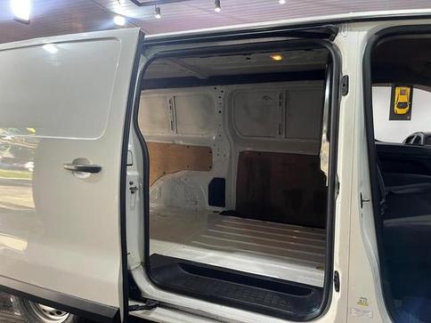 PEUGEOT EXPERT BUSIN