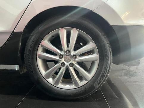 HYUNDAI IX35 2.0