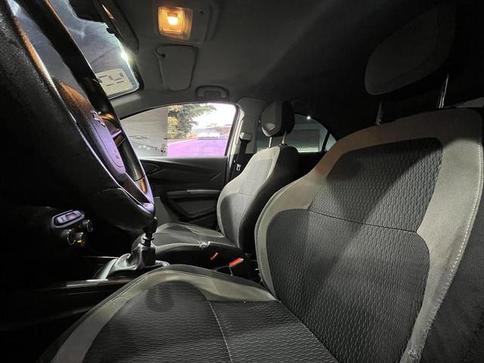 CHEVROLET ONIX 1.0MT LT