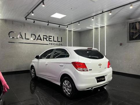 CHEVROLET ONIX 1.0MT LT