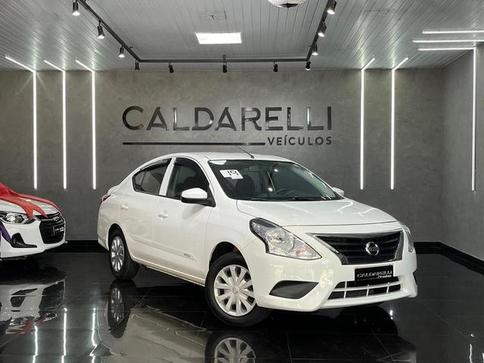 NISSAN VERSA 10