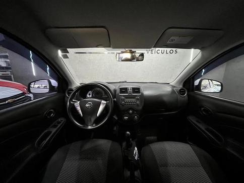 NISSAN VERSA 10