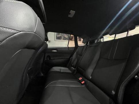 TOYOTA CCROSS XRE 20