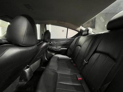 NISSAN VERSA 16SL CVT