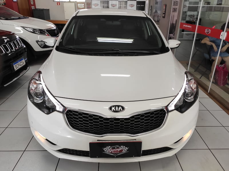 KIA Cerato SX3 1.6 2016/2016 FLEX em Maringa Garage Motors